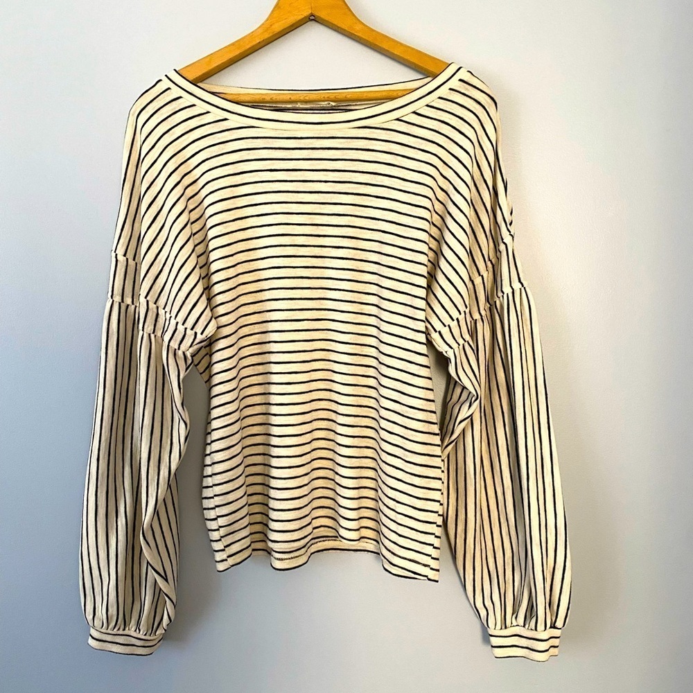 Miss Love Oversized White and Black Striped Balloon Sleeve Top, Size Small